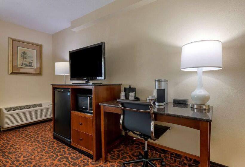 스탠다드 룸 더블 침대, Best Western Plus North Miami Bal Harbour