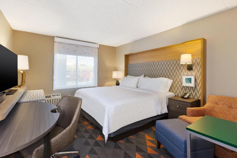 Стандартный Номер Кровать Кинг, Holiday Inn Westbury Long Island, An Ihg