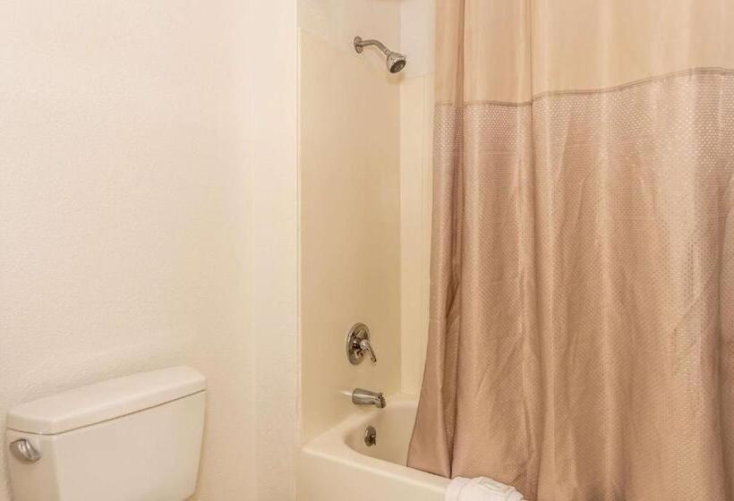 Четырехместный Номер Deluxe, Motel 6kingsport, Tn