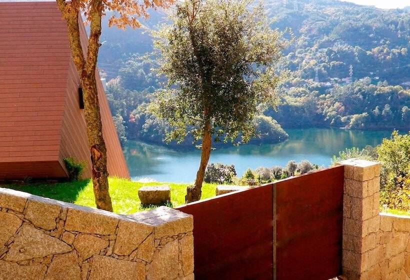 Дом 3 Спальни, Agrinho Suites & Spa Geres