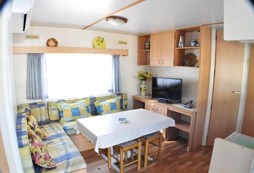 Бунгало Стандарт 3 Спальни, Camping Florida