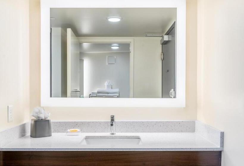 身障者適用スタンダードルーム, Holiday Inn Resort Panama City Beach, An Ihg