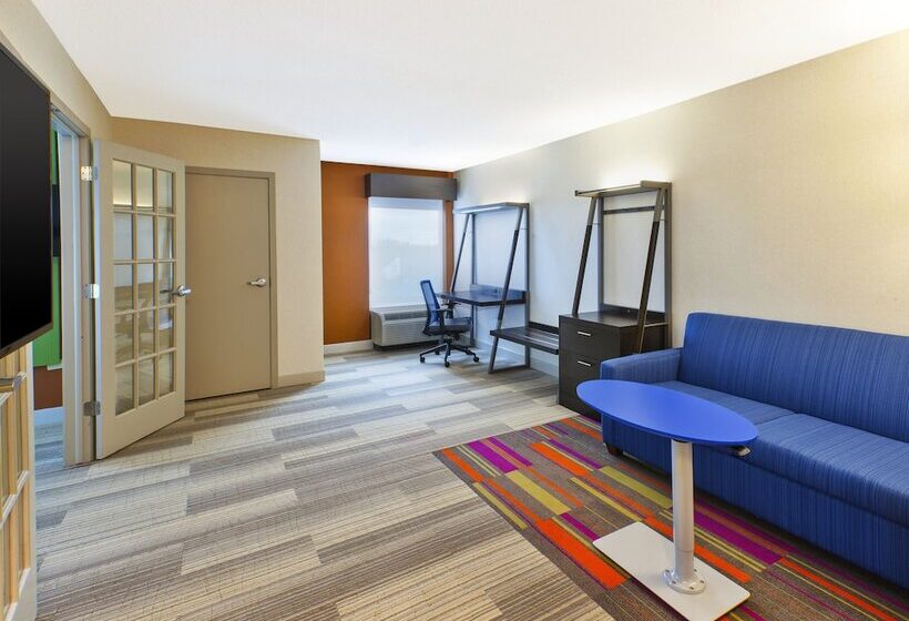 جناح, Holiday Inn Express & Suites Chicago Midway Airport, An Ihg