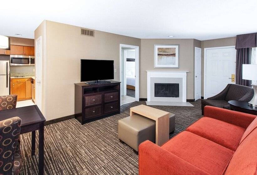 Suite King Bed, Homewood Suites By Hilton Indianapoliskeystone Crossing