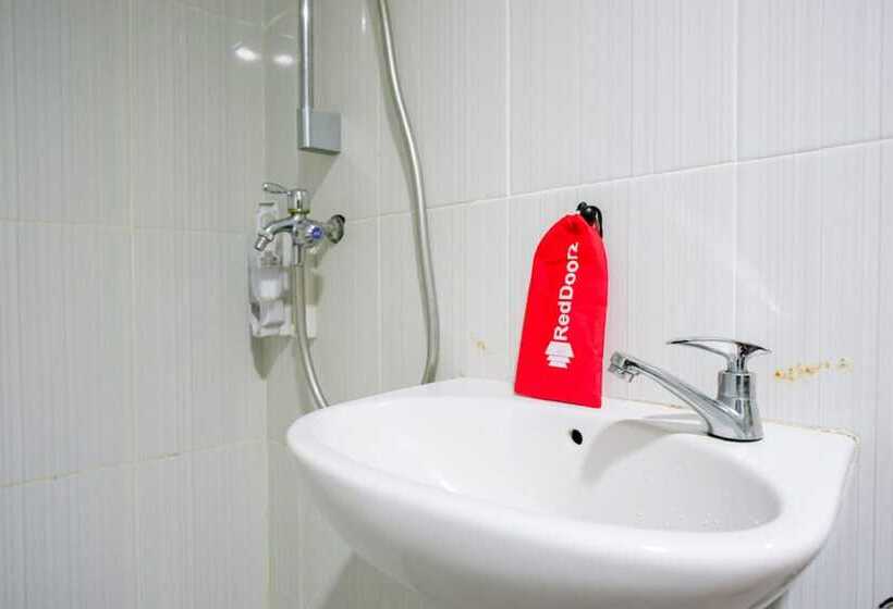 스탠다드 룸, Reddoorz Syariah At Jalan Jenderal Sudirman Palopo