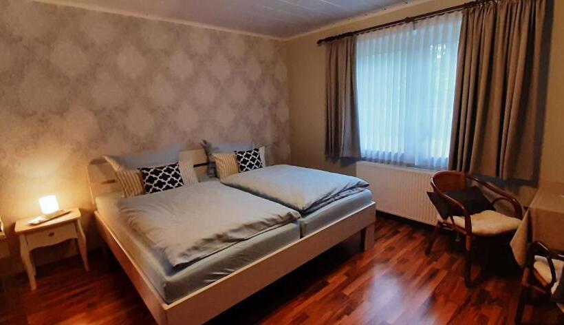 标准房带园景, Motel Hamberger Krug
