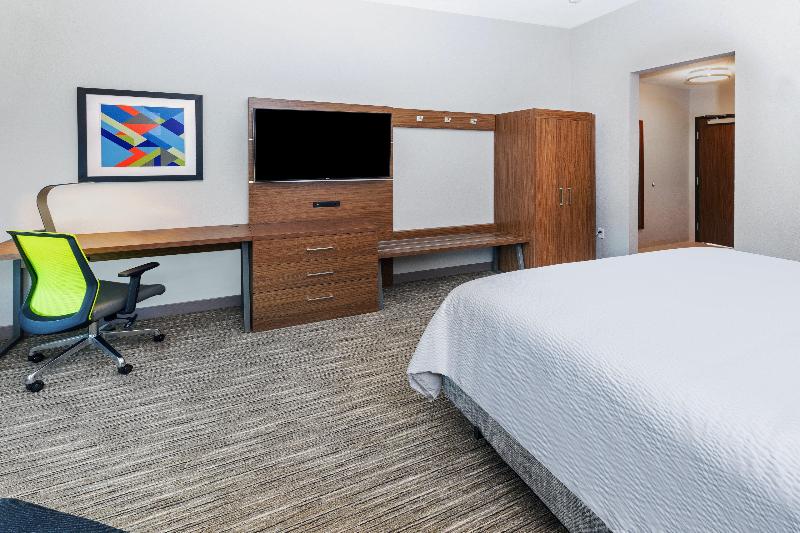 キングサイズベッドのスタンダードルーム, Holiday Inn Express & Suites   Houston   N Downtown, An Ihg