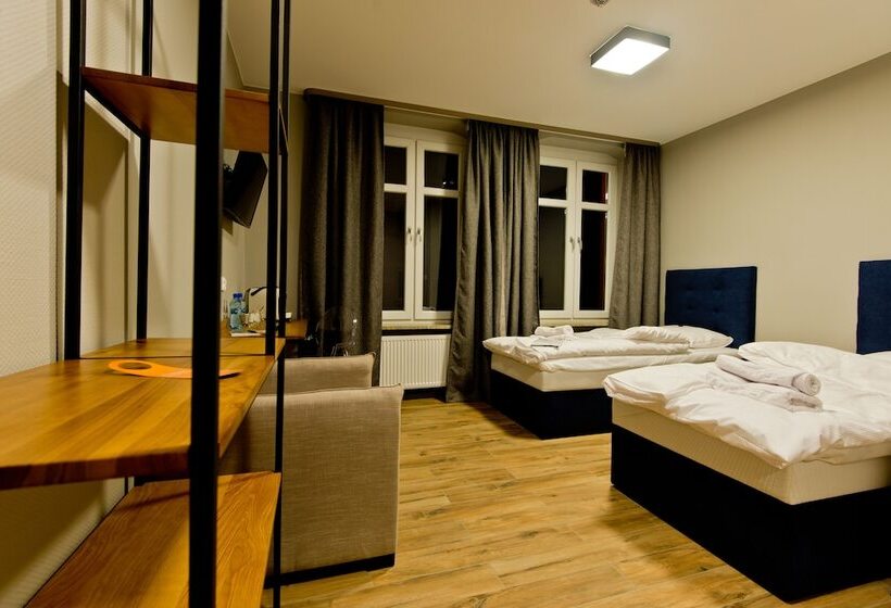 Четырехместный номер Премиум, Aparthotel I Sorau