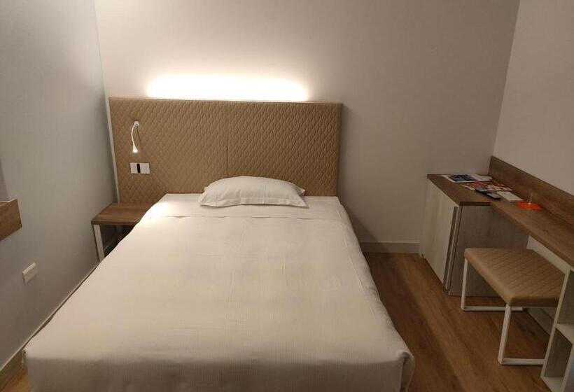Номер Стандарт, Albergo Baschera