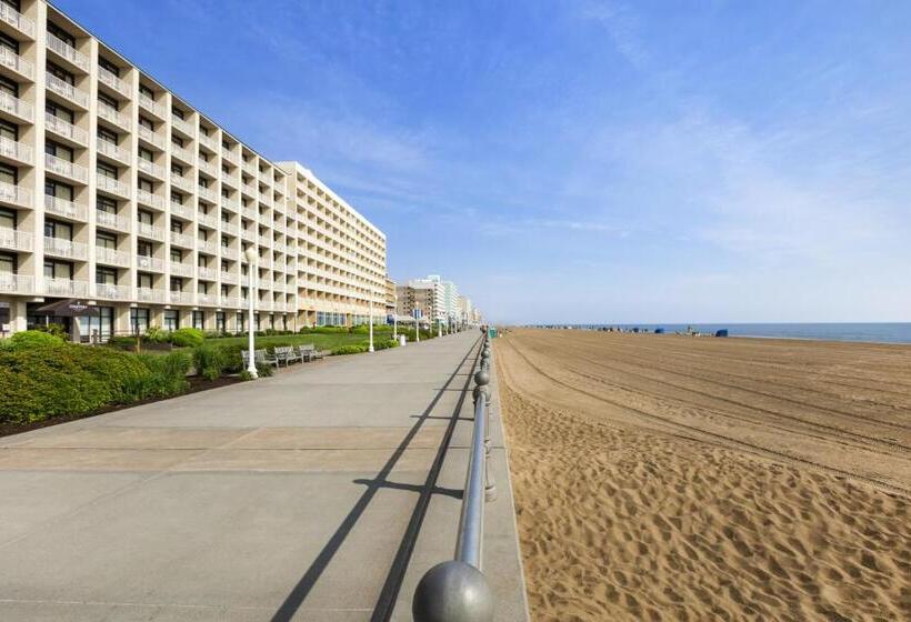 Номер Стандарт Кровать Кинг Адаптированный для Инвалидов, Country Inn & Suites By Radisson, Virginia Beach Oceanfront , Va