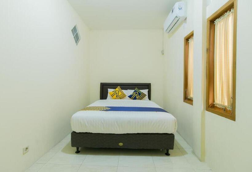 Номер Стандарт, Reddoorz Near Alun Alun Cianjur