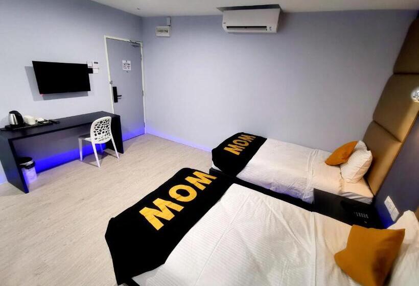 اتاق استاندارد, Wow Hotel Penang