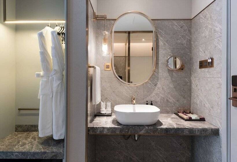 Номер Престиж, Mercure Xian North