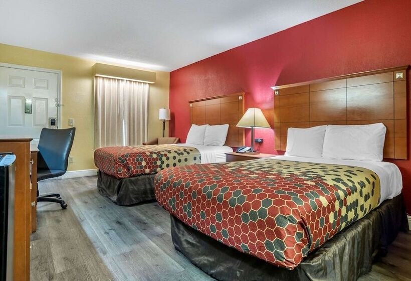 Номер Стандарт 2 Двуспальные Кровати, Econo Lodge