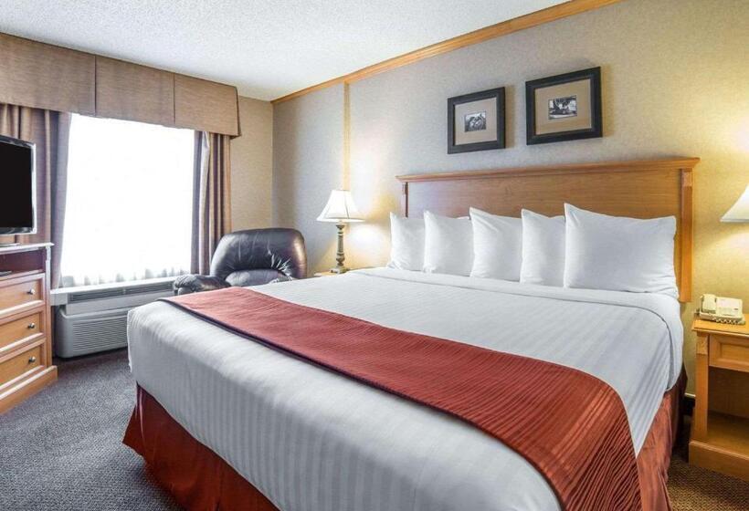 Люкс Кровать Кинг, Quality Inn & Suites Casper Near Event Center