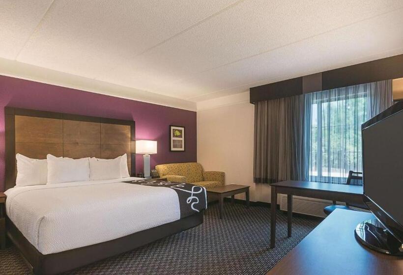 Номер Стандарт Кровать Кинг Адаптированный для Инвалидов, La Quinta By Wyndham Atlanta Alpharetta