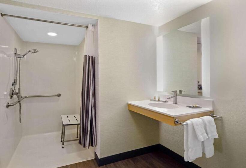 Standaardkamer met Kingsize Bed Aangepast voor Gehandicapten, La Quinta By Wyndham San Francisco Airport North   Free Airport Shuttle