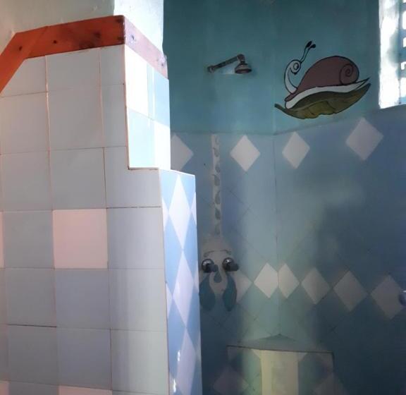 스탠다드 트리플 룸, Mustapha' S Place