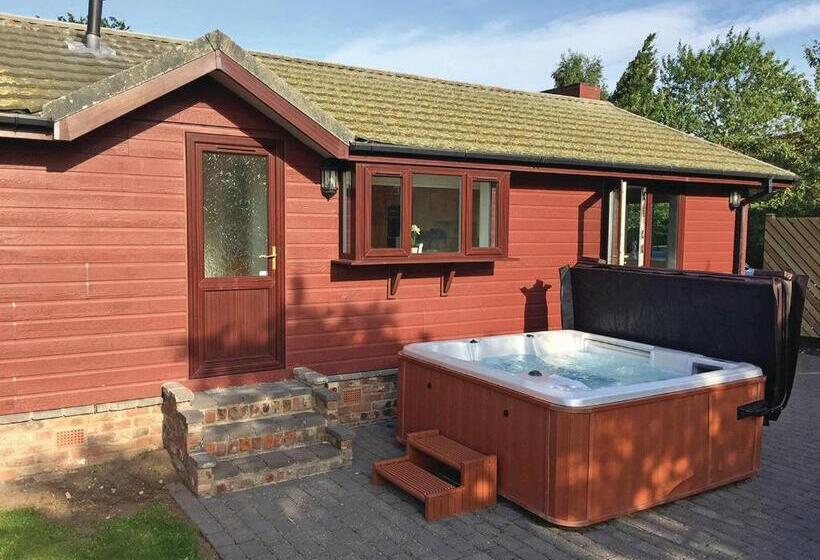３ベッドルームハウス, Hollybrook Lodges