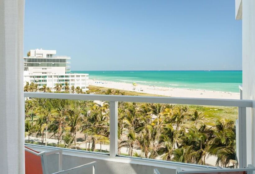 Номер Стандарт 2 Двуспальные Кровати, Marriott Stanton South Beach
