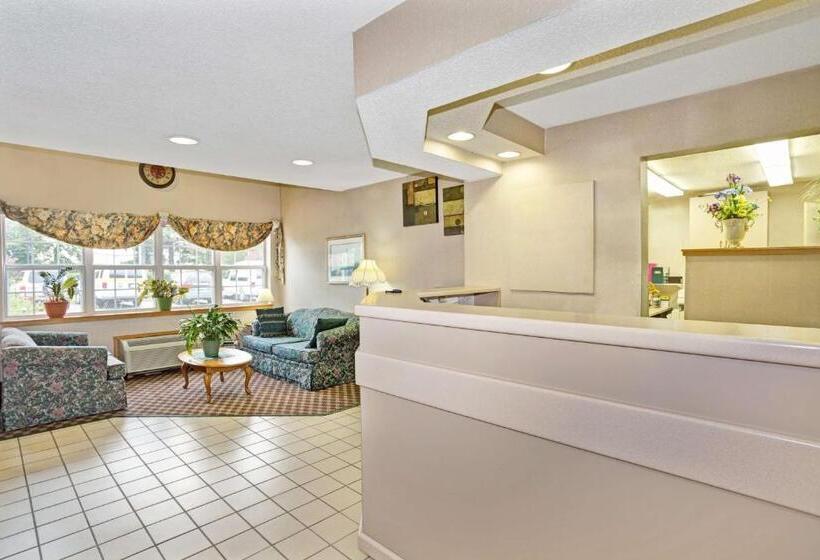 标准间, Microtel Inn By Wyndham Raleigh Durham Airport