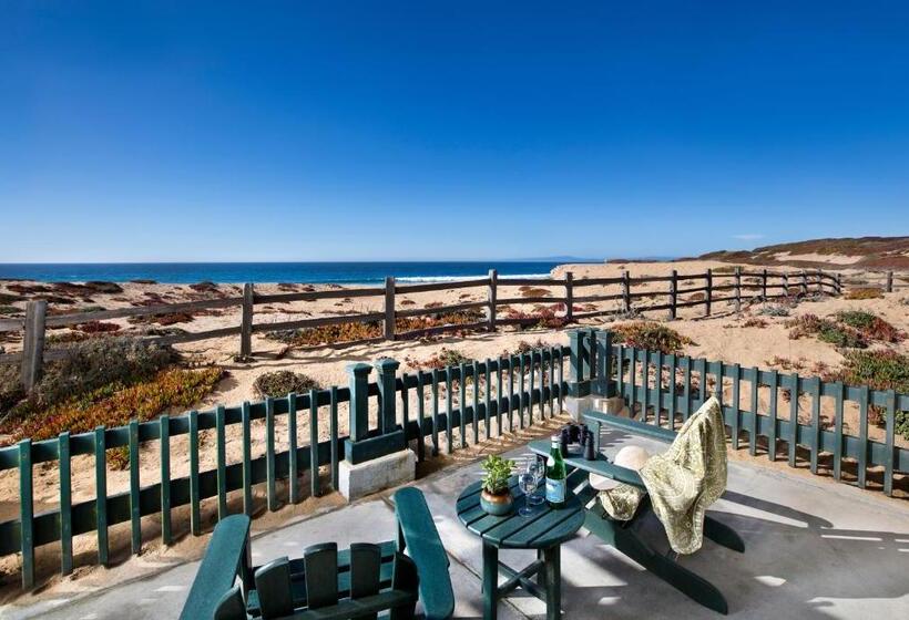 Номер Deluxe Вид на Море, Sanctuary Beach Resort
