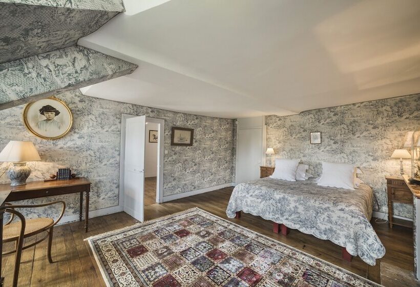 Классический Номер, Château De Boucéel   Mont Saint Michel