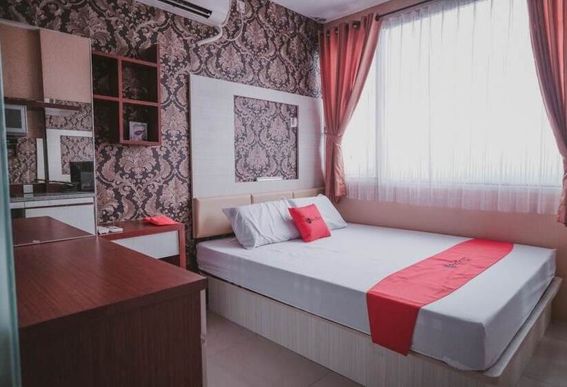 Номер Economy, Reddoorz Apartment @ Saladin Mansion Margonda