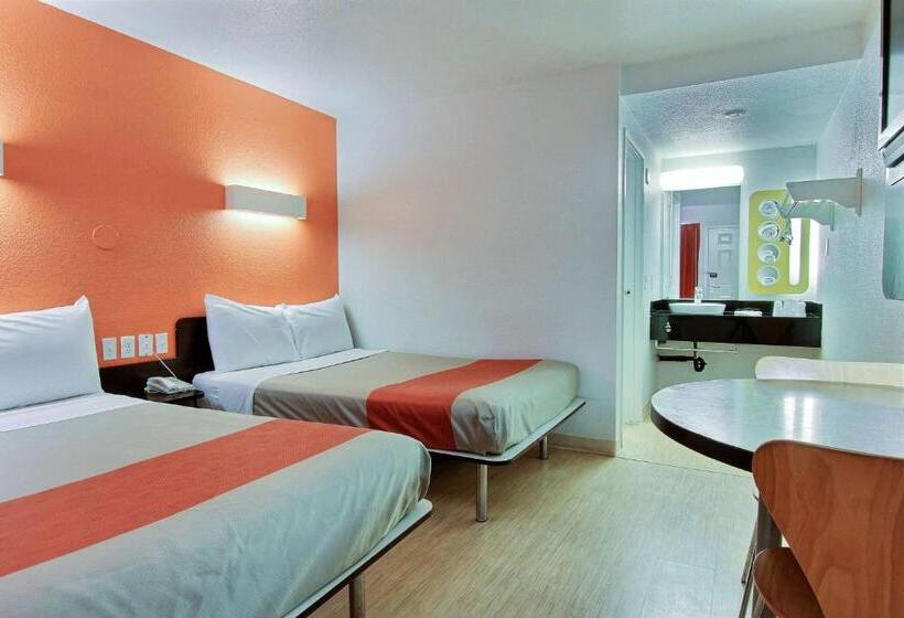 Четырехместный Номер Deluxe, Motel 6corpus Christi, Tx  East  North Padre Island