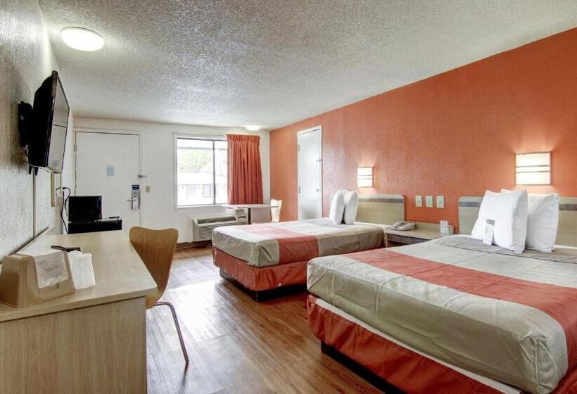 Четырехместный Номер Стандарт, Motel 6 Union City, Ga  Atlanta Airport