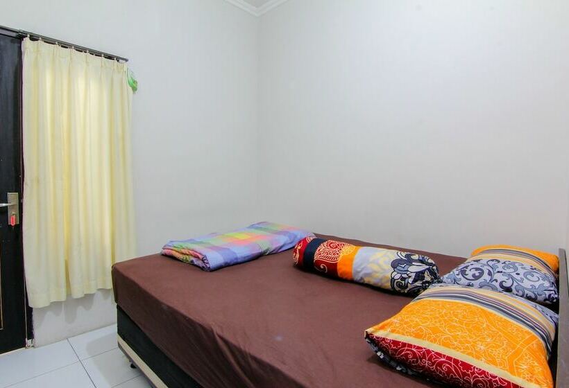 Quarto Estandar, JJ House Wahid Hasyim