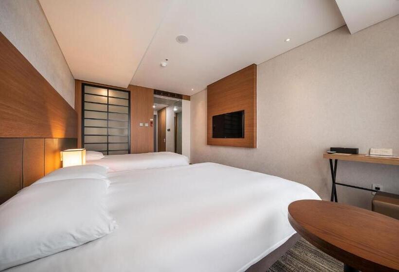 Номер Deluxe, Jeju Seongsan Golden View