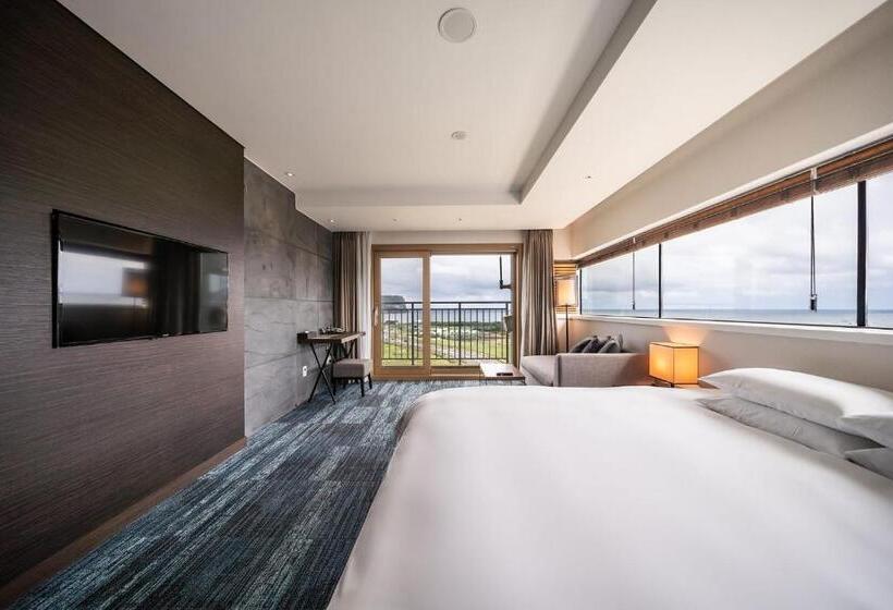 Номер Премиум, Jeju Seongsan Golden View