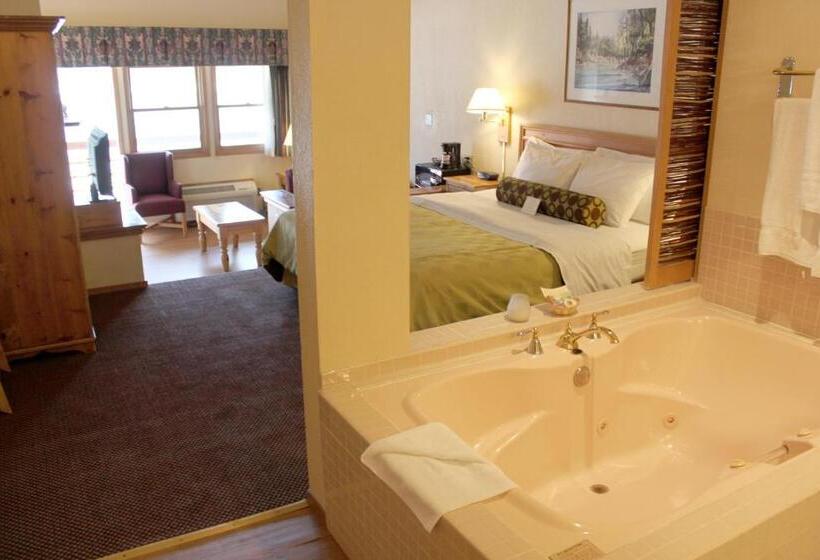 Люкс с гидромассажем, The Pines Resort & Conference Center