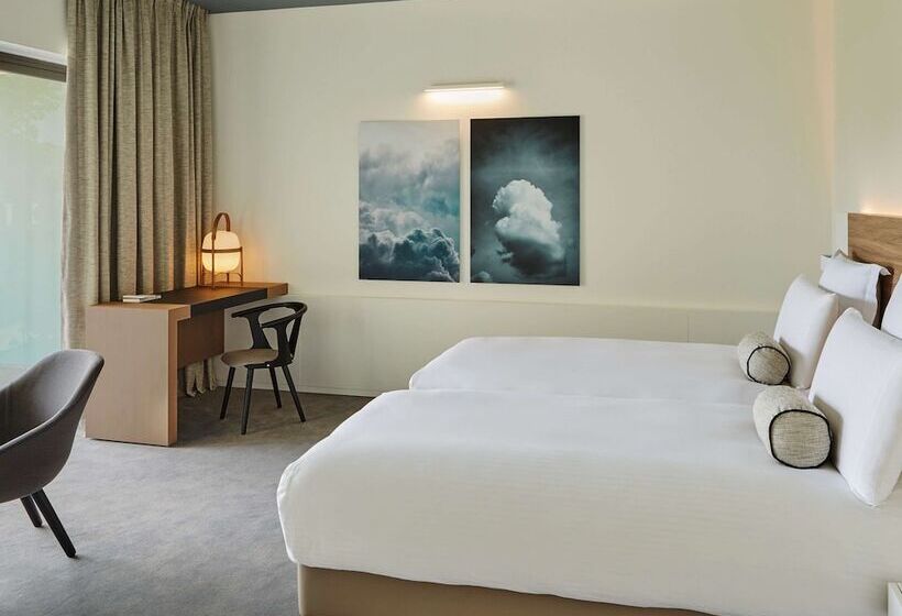室内经典房间, Le Domaine Des Vanneaux Golf Et Spa Mgallery