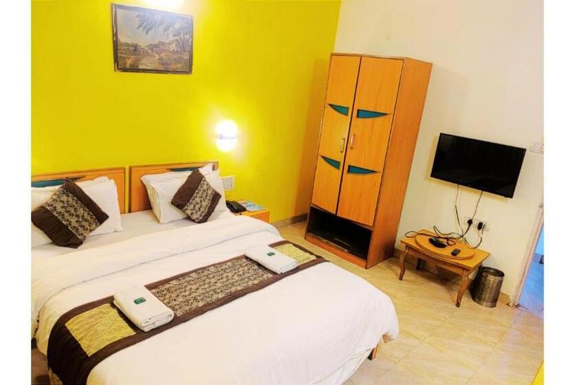 Номер Премиум, Rajdhani Resort Lonavala