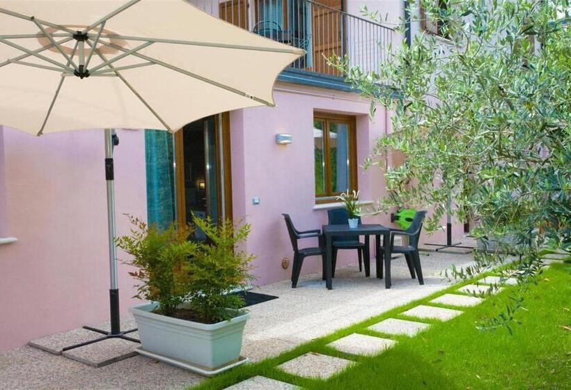 Номер Стандарт с Террасой, Residence Delle Rose