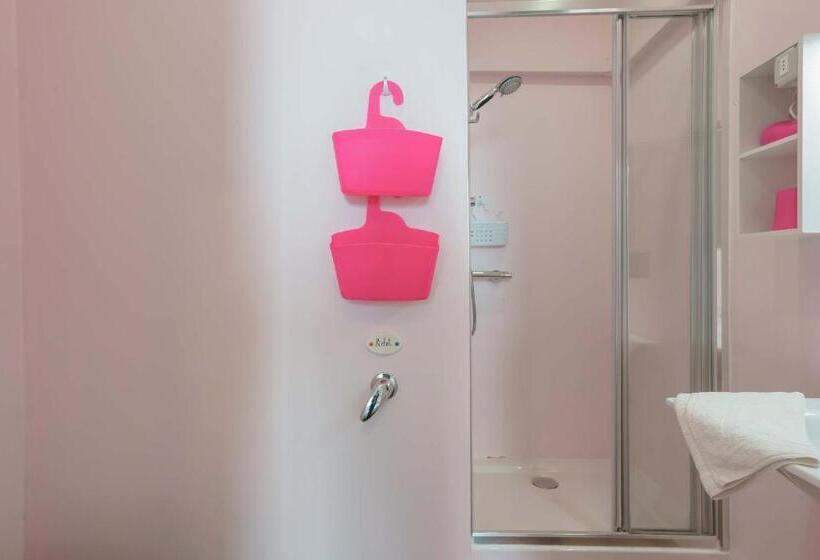 Quarto Estandar, Casa Diaz