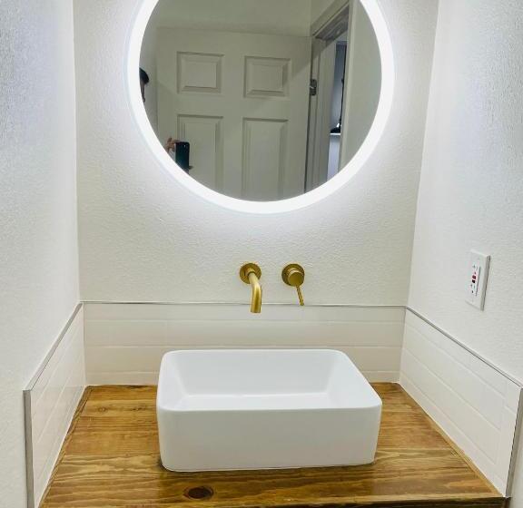 Люкс 2 Спальни, Ramona Valley Inn
