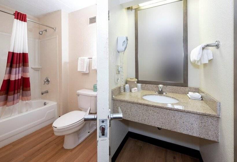 Номер Superior, Red Roof Inn Tinton Falls  Jersey Shore
