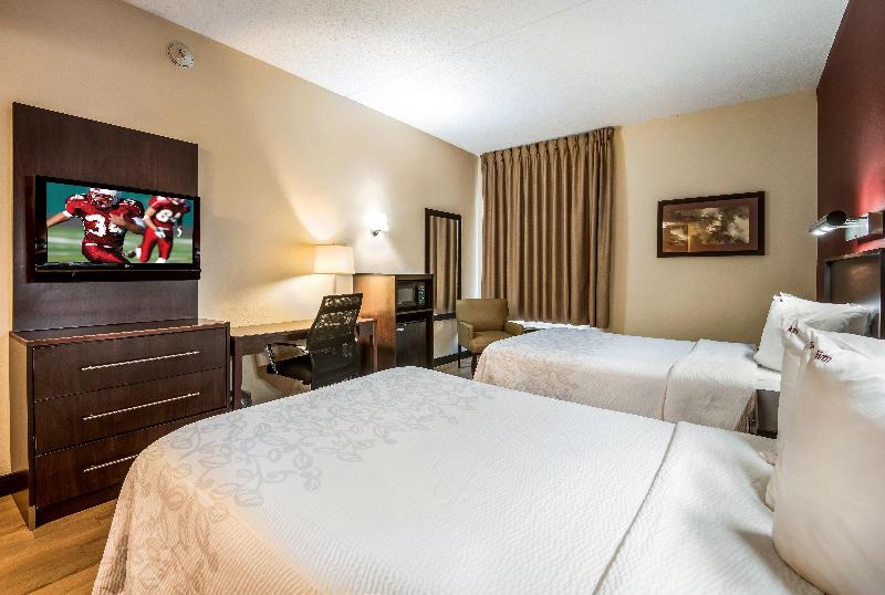 Номер Премиум, Red Roof Inn Plus Raleigh Downtown Ncsu Conv Center