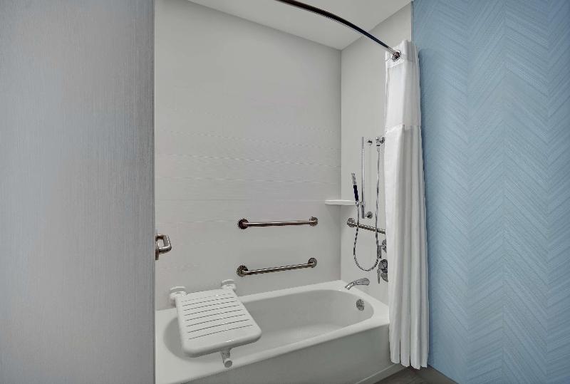 Номер Deluxe, Red Roof Inn Plus Raleigh Downtown Ncsu Conv Center