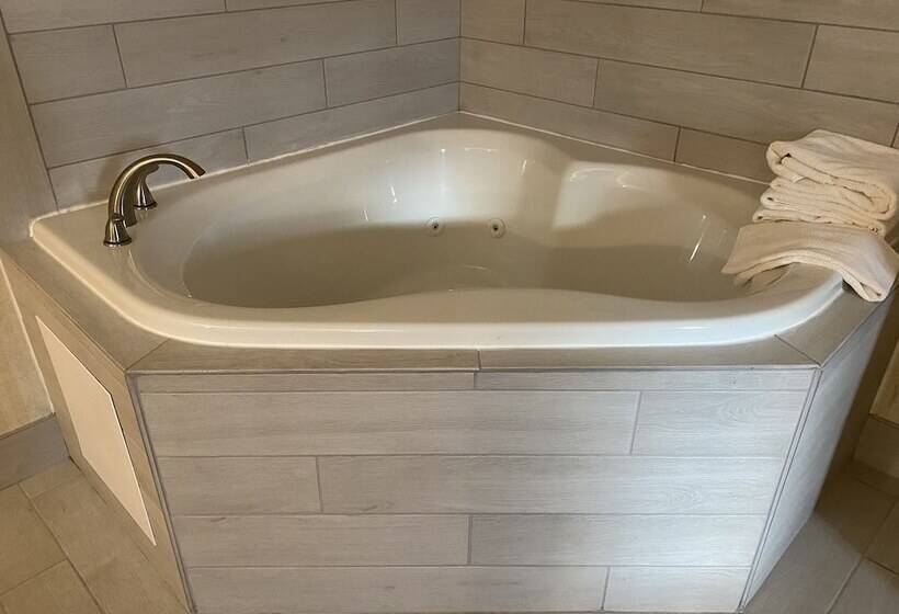 스위트, Wyndham Garden Warsaw