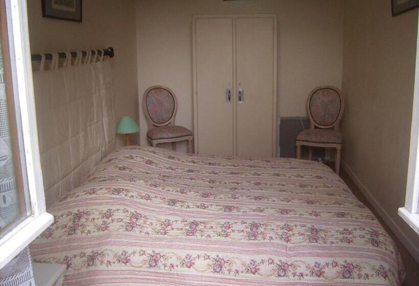 1间卧室的房子, Chambres D Hôtes & Gîtes Du Château De Grand Rullecourt