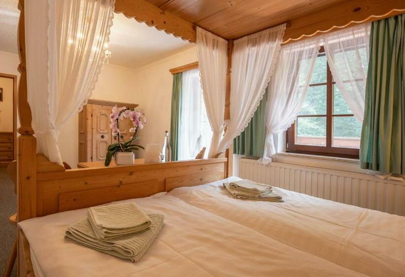Номер Стандарт, Zur Margarethenmühle   Landgasthof Und Wald
