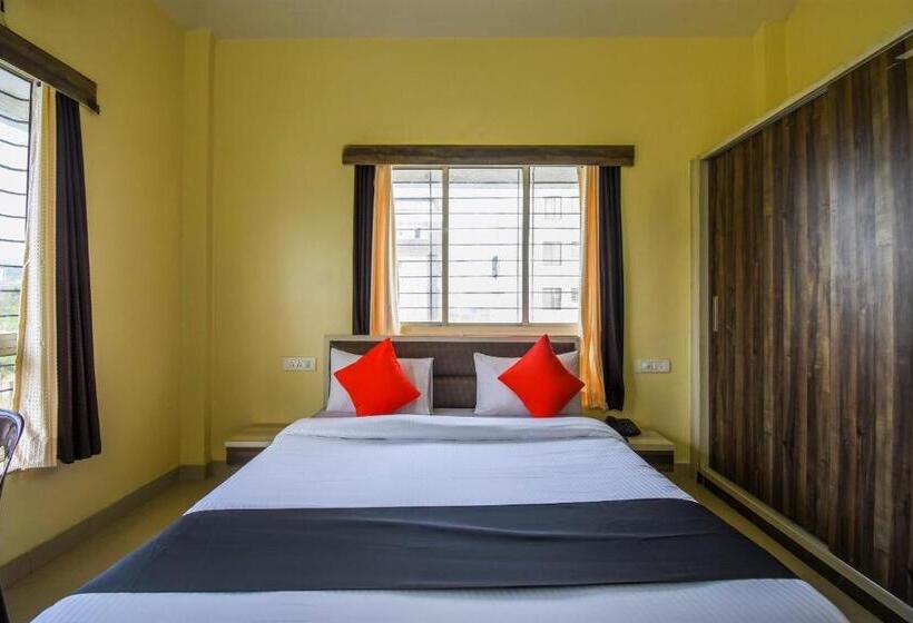 三人经典房间, Collection O 64849 Dwarka Lodge