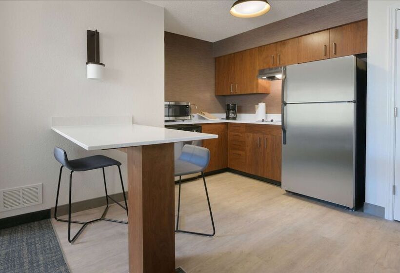 סוויטה, Sonesta Es Suites Fort Worth Fossil Creek