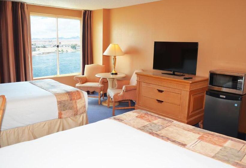 Deluxe room with river view, Laughlin River Lodge