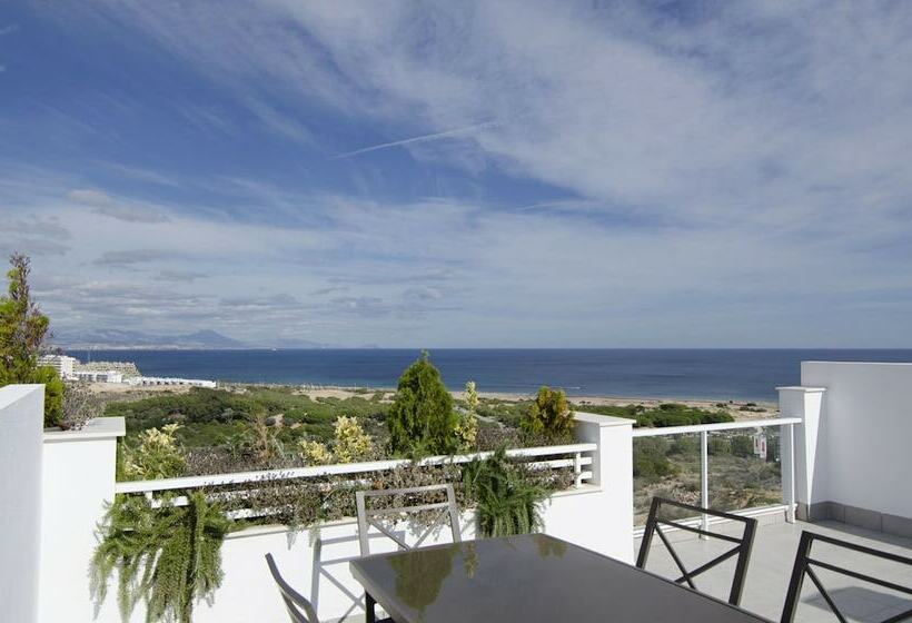 Апартаменты 2 Спальни Вид на Море, Novabeach Apartments   Marholidays