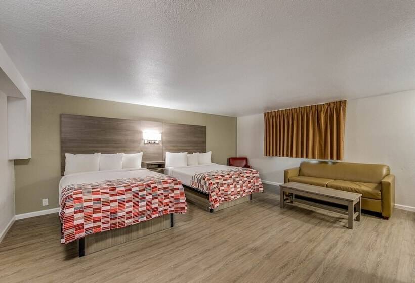 Люкс Кровать Квин, Ramada By Wyndham Medford Airport North